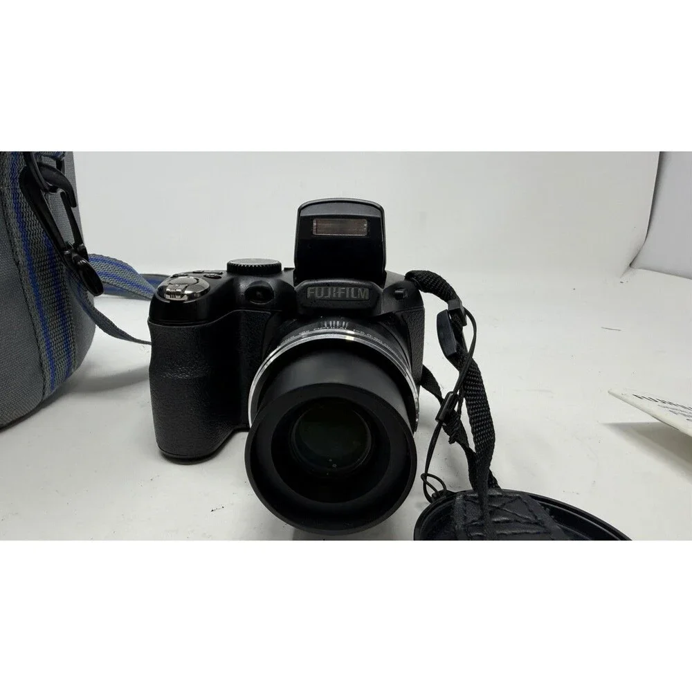 Fujifilm FinePix S2940WM 14MP Digital Camera W/Case TESTED WORKS